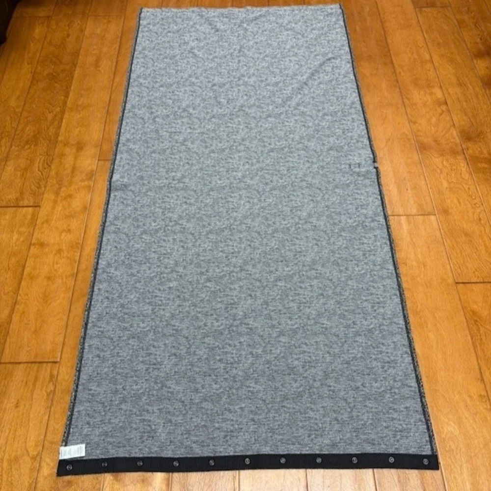 Lululemon Vinyasa Wrap Scarf  Multi-Use Stretch Snap Space Dye‎ Gray One Size